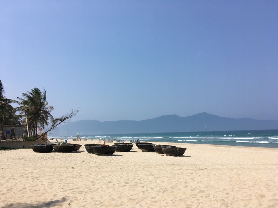 ダナンの海