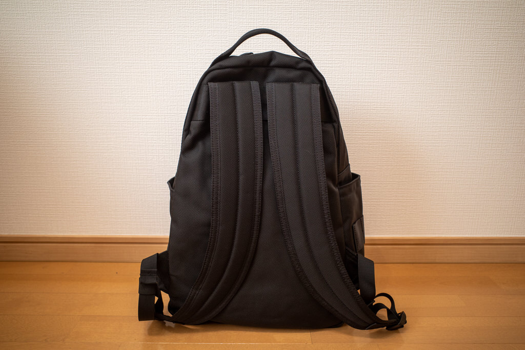 BRIEFINのATTACK PACKの背面