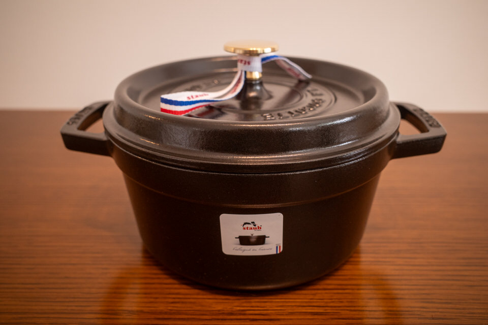 Staub 20cm 黒