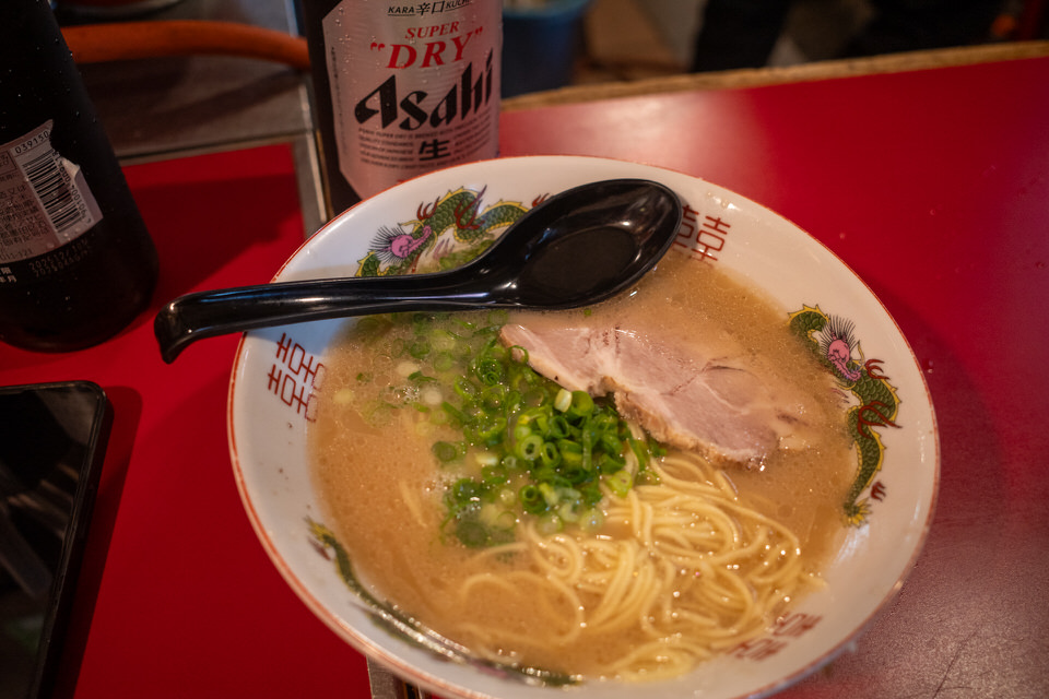 屋台のラーメン