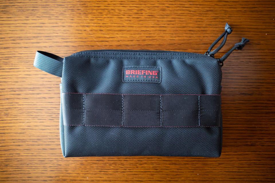 BRIEFINGモバイルポーチL