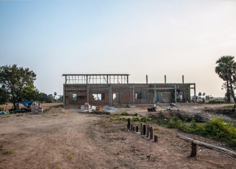 カンボジア小学校建設70日目