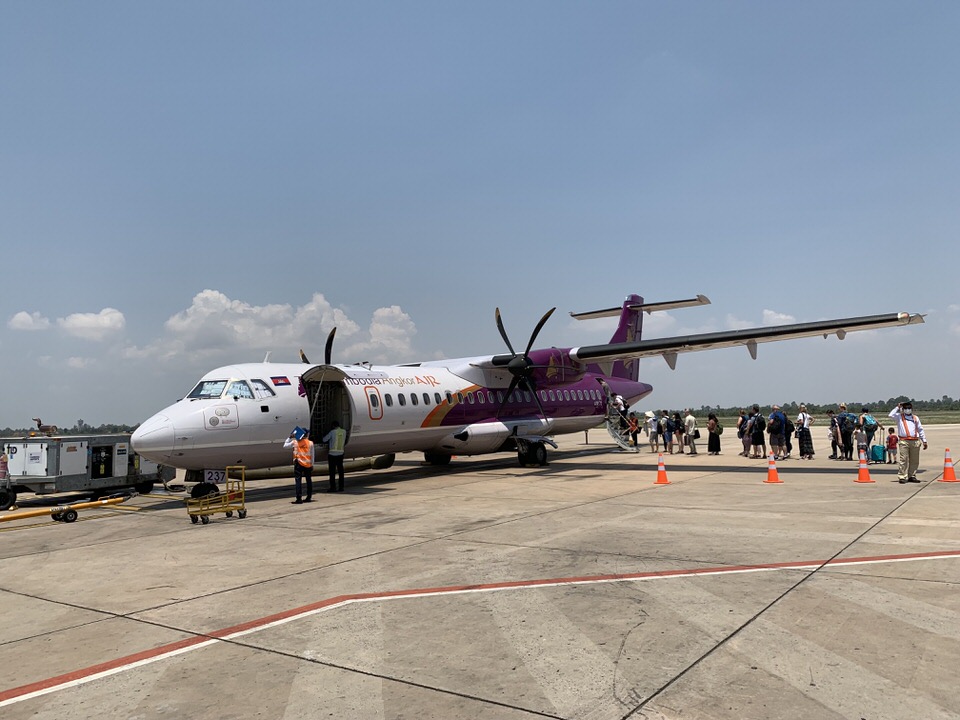 アンコールエアーのプロペラ機