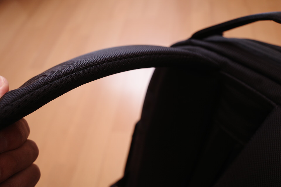 AerのFit Pack 3のショルダーベルト