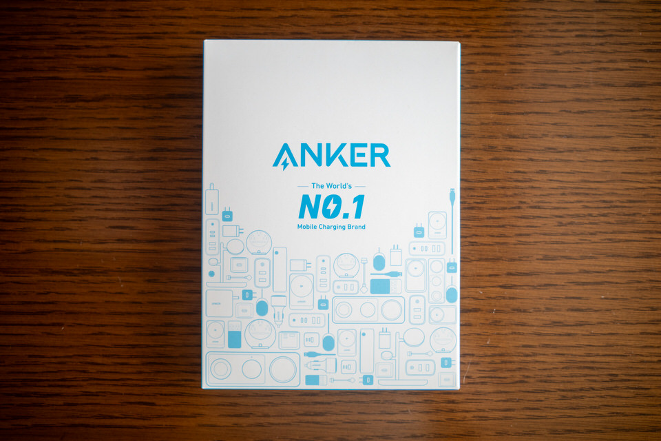 AnkerのUSC-C 2in1ケーブルの箱