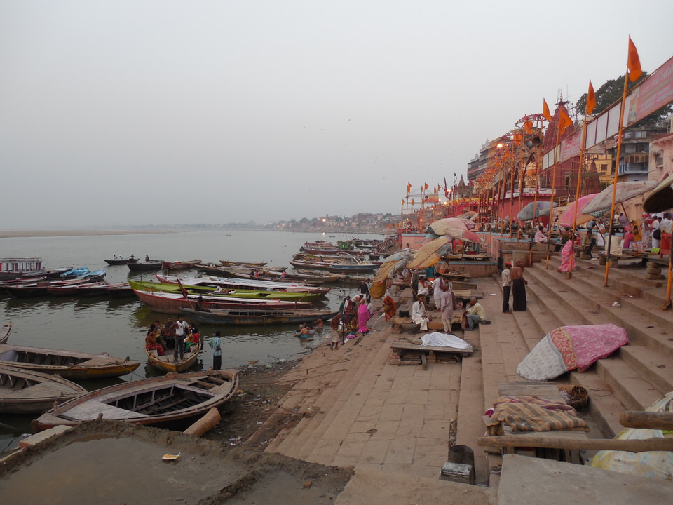 ガンジスの夜明け