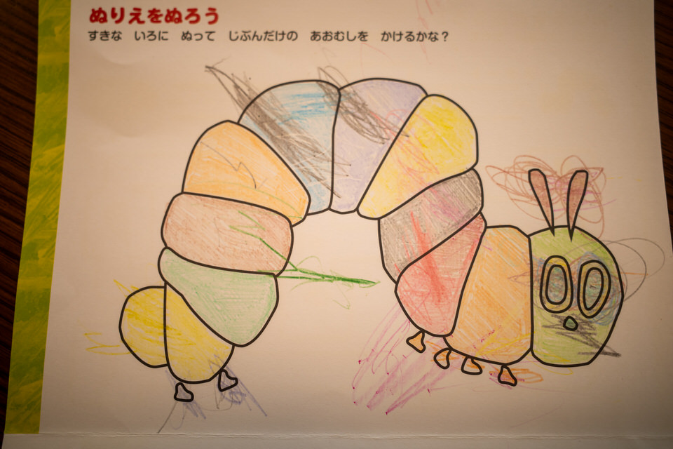 誕生日に娘と書いた塗り絵