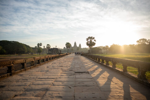 アンコールワットで見る初日の出