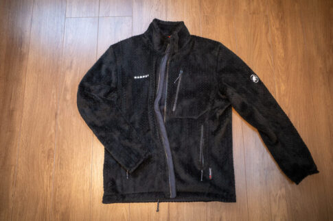 マムートのゴブリンジャケット