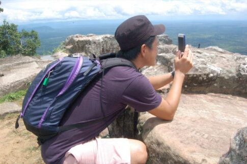 iPhoneで撮影する筆者