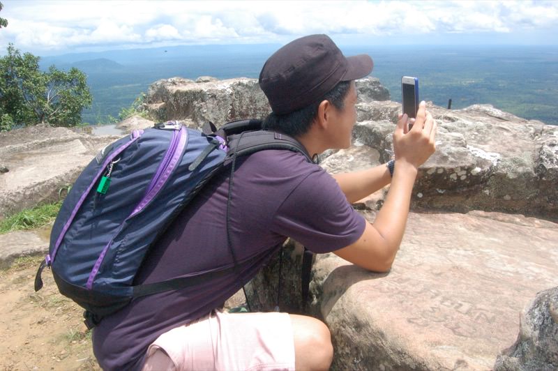 iPhoneで撮影する筆者