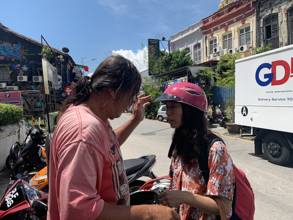 マレーシア人との交流の様子