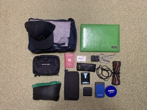 真冬の日本へ一時帰国する時のカバンの中身