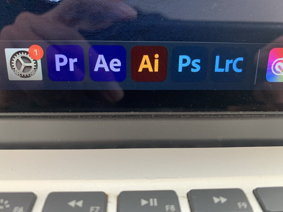 Adobeのソフトたち