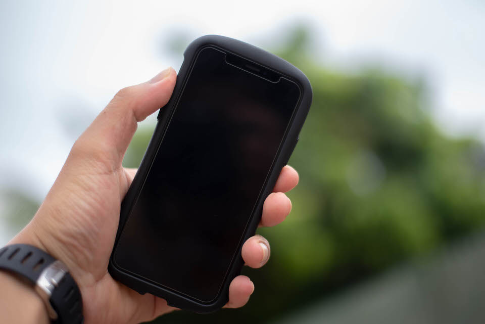 iPhoneXSを持った感じ