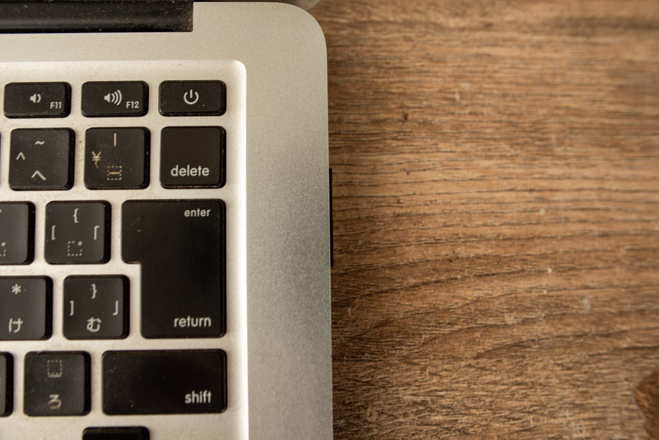 ノマドワーカーのMacBook Air