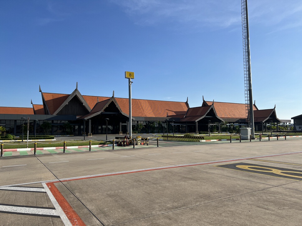 旧シェムリアップ空港の外観