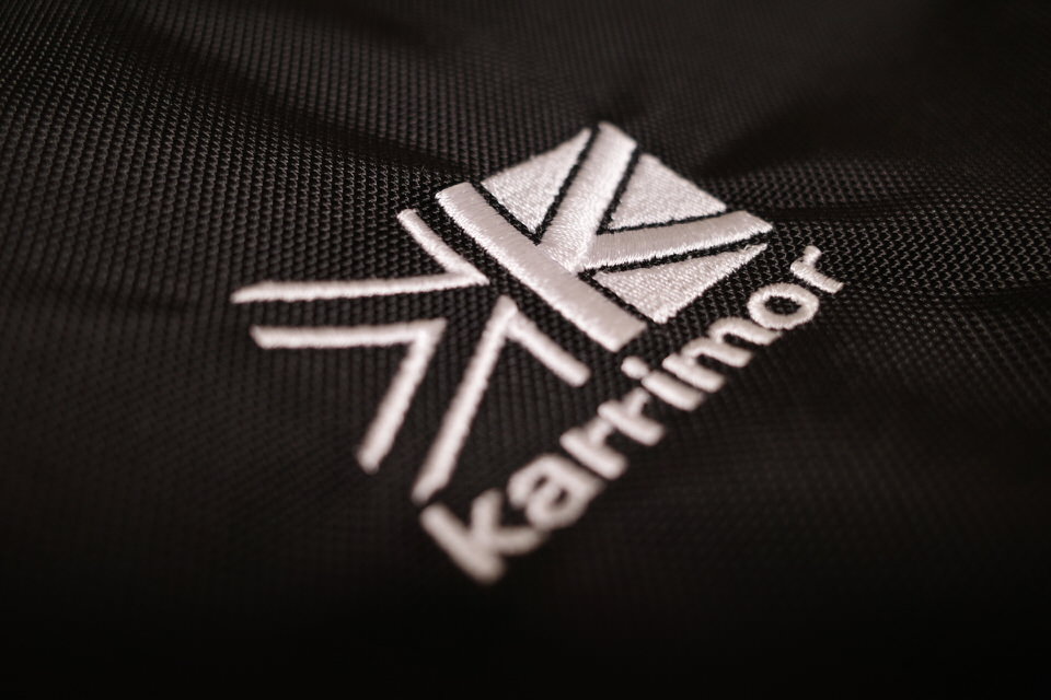 karrimorのAirport Pro70のロゴ
