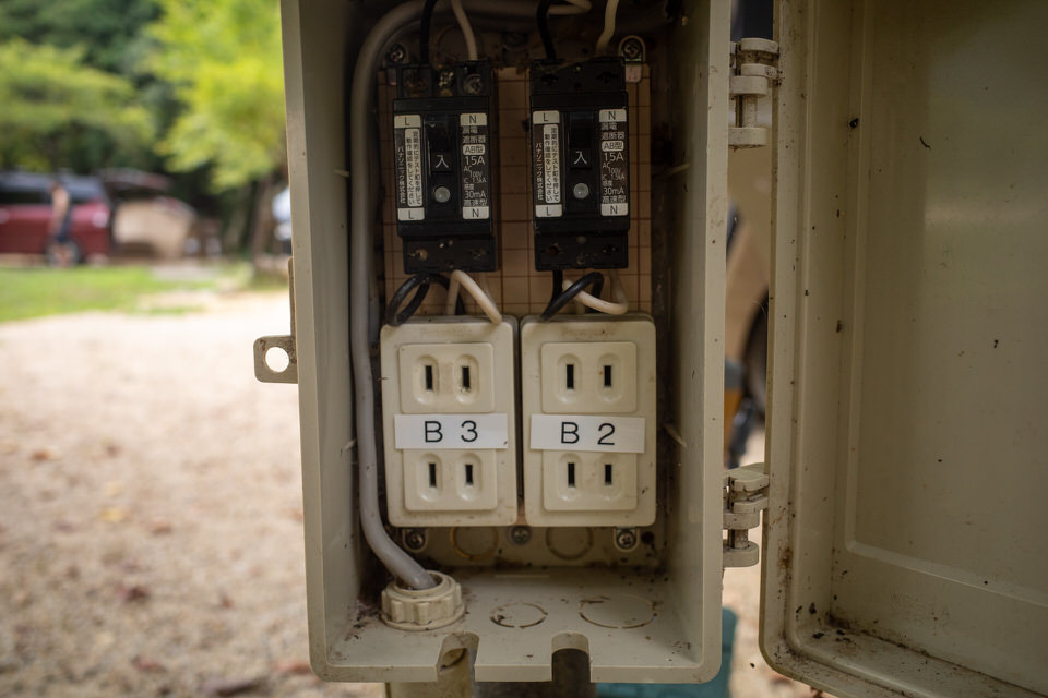 かもしかオートキャンプ場の電源