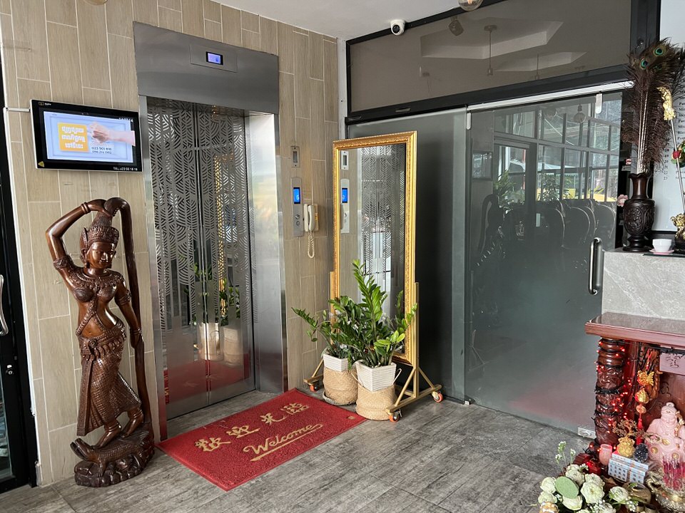 プノンペンのRatana Residence Towerのエレベーター